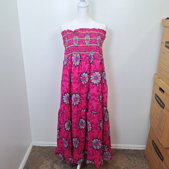 Old Navy Pink Floral Smocked Tiered Tropical Summer Sleeveless Midi Dress Sz 2XL - Picture 1 of 7
